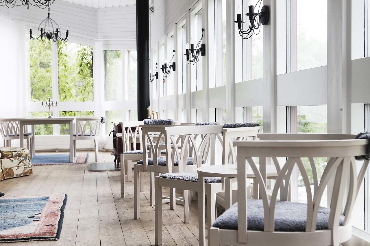 Отель Skeviks Gard Gustavsberg Экстерьер фото